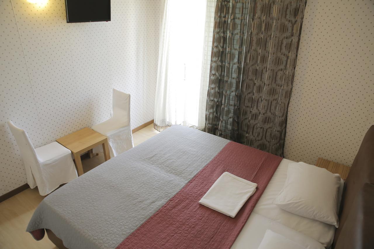Hotel Anesi Ateny Zewnętrze zdjęcie